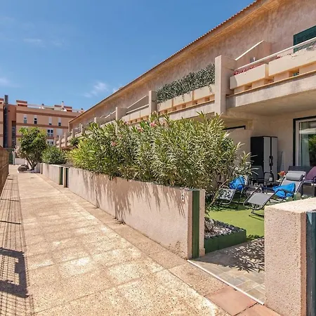 Refreshing Oasis * El Medano (Tenerife)